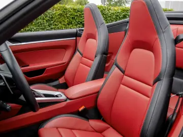 PORSCHE 992 Carrera Cabriolet 21-Zoll HD-Matrix-LED BOSE