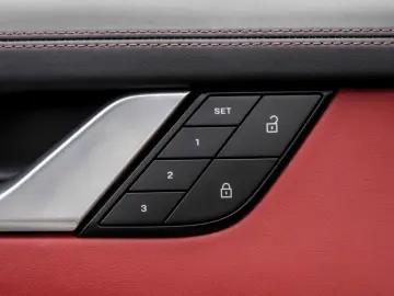 PORSCHE 992 Carrera Cabriolet 21-Zoll HD-Matrix-LED BOSE