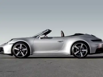 PORSCHE 992 Carrera Cabriolet 21-Zoll HD-Matrix-LED BOSE