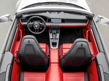 PORSCHE 992 Carrera Cabriolet 21-Zoll HD-Matrix-LED BOSE