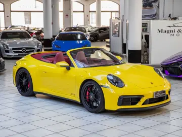 PORSCHE 992 Carrera 4 GTS Cabriolet PASM MATRIX LED