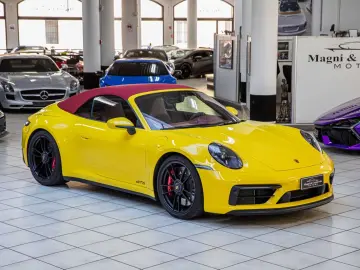PORSCHE 992 Carrera 4 GTS Cabriolet PASM MATRIX LED