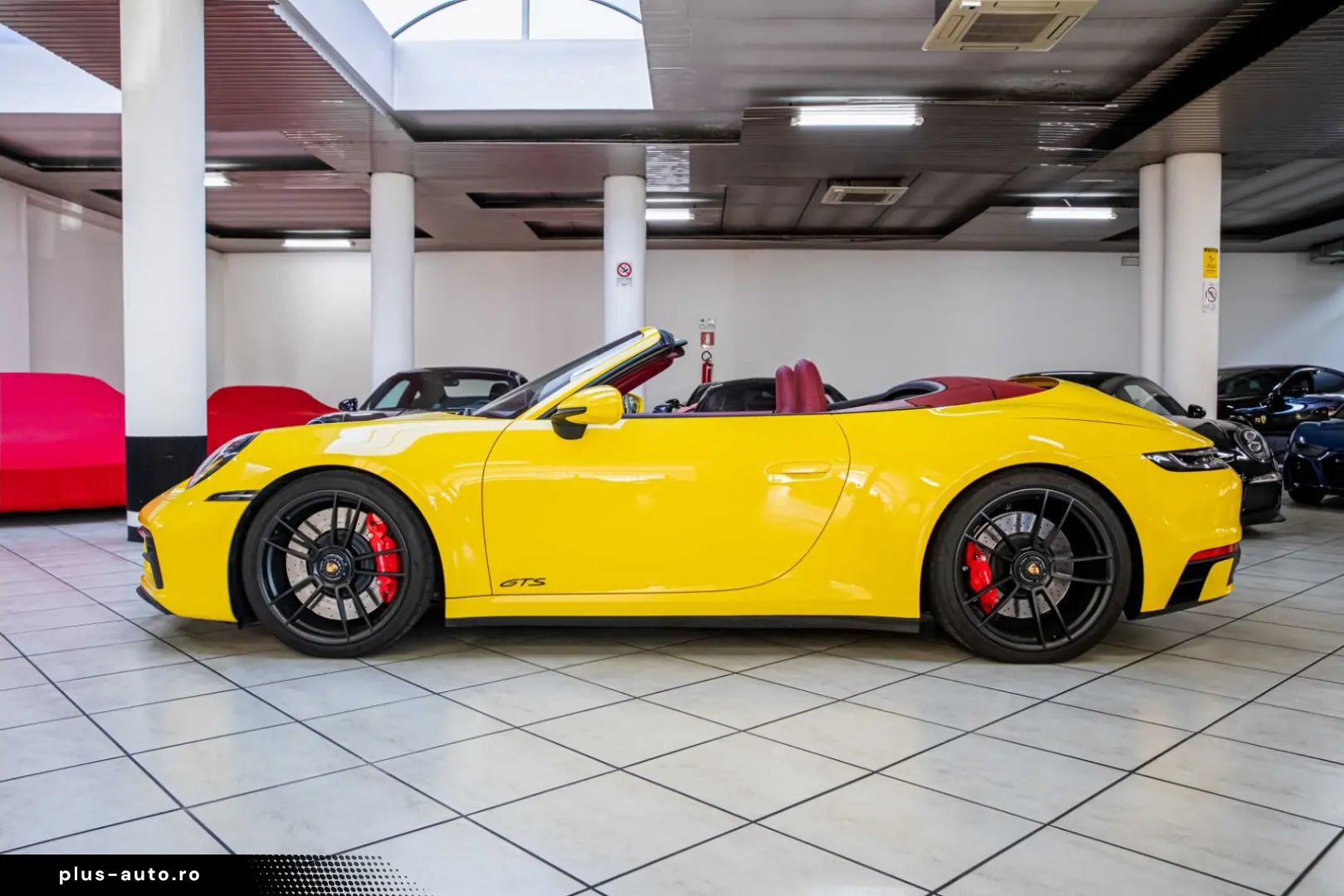 PORSCHE 992 Carrera 4 GTS Cabriolet PASM MATRIX LED