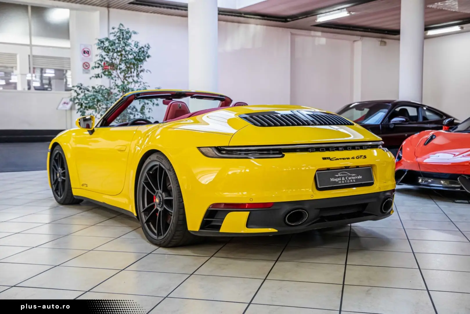 PORSCHE 992 Carrera 4 GTS Cabriolet PASM MATRIX LED