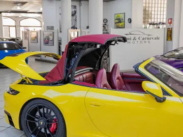 PORSCHE 992 Carrera 4 GTS Cabriolet PASM MATRIX LED