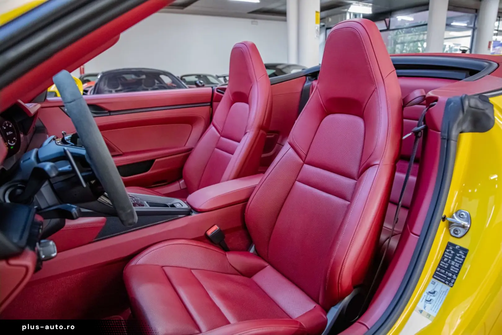 PORSCHE 992 Carrera 4 GTS Cabriolet PASM MATRIX LED