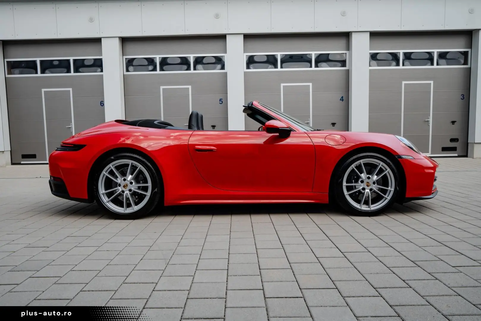 PORSCHE 911 2025 — imagine 6