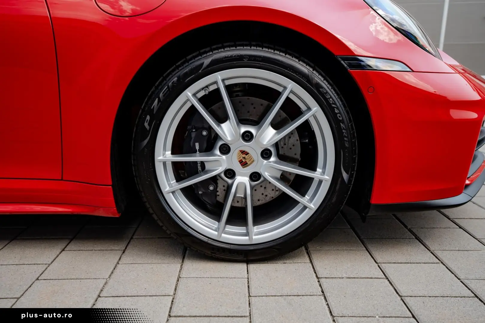 PORSCHE 911 2025 — imagine 14