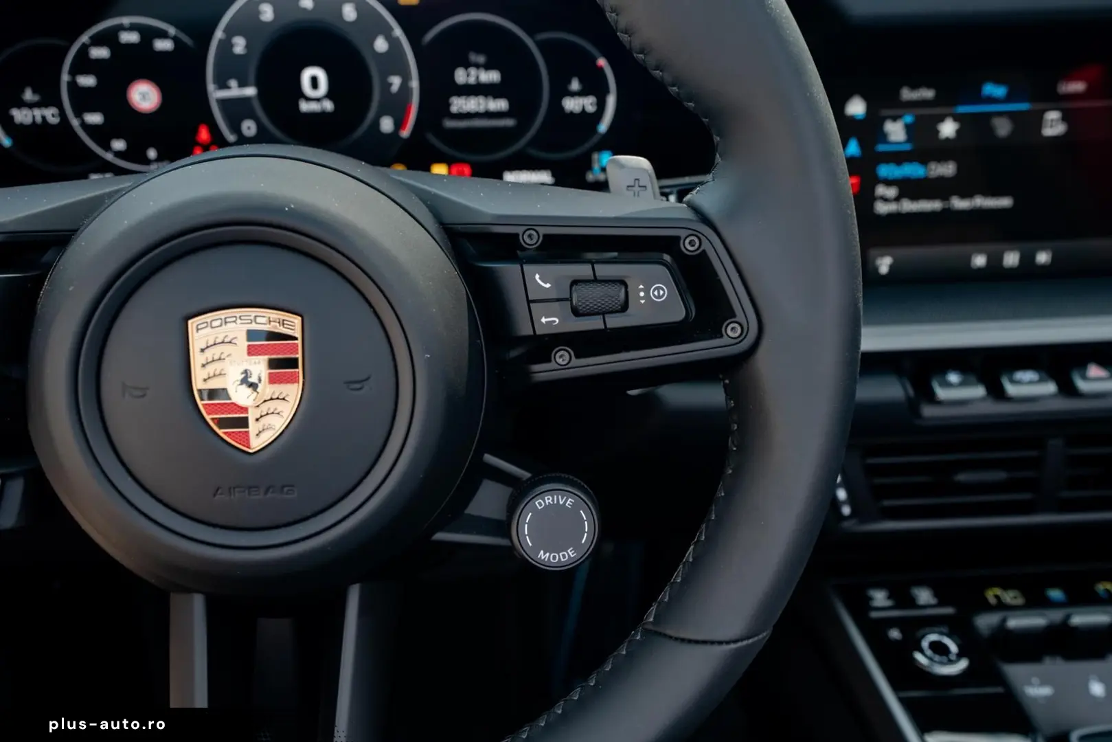 PORSCHE 911 2025 — imagine 24