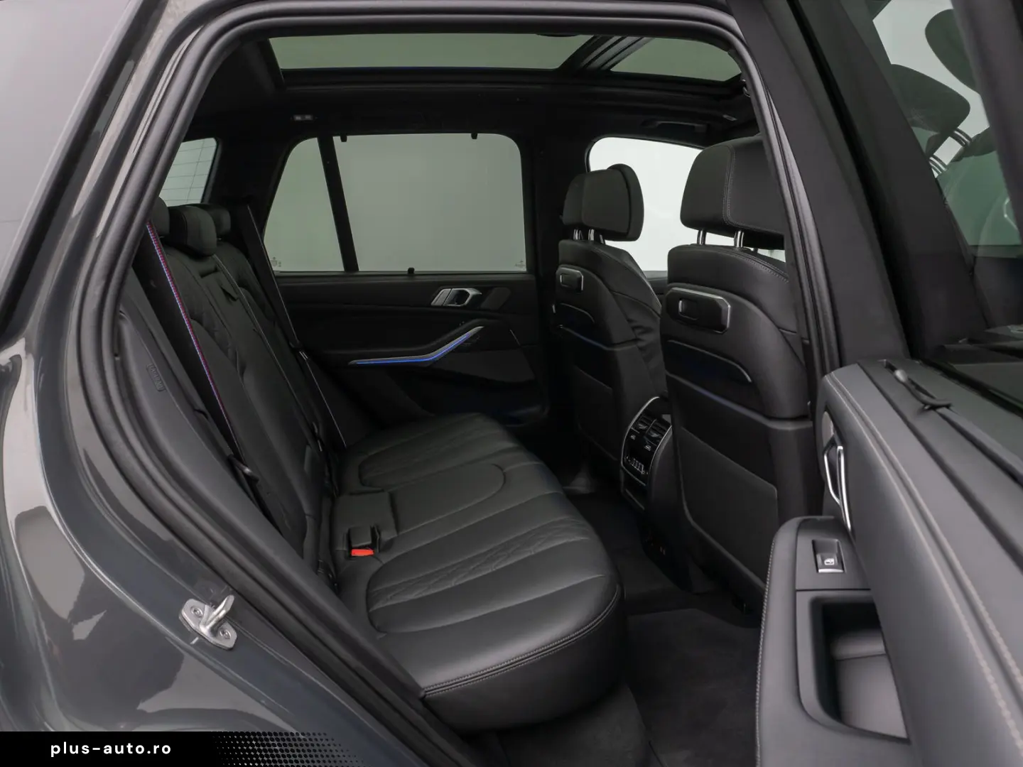 BMW X5 M60i 360  HUD H K SoftCl Panorama Sky Lounge