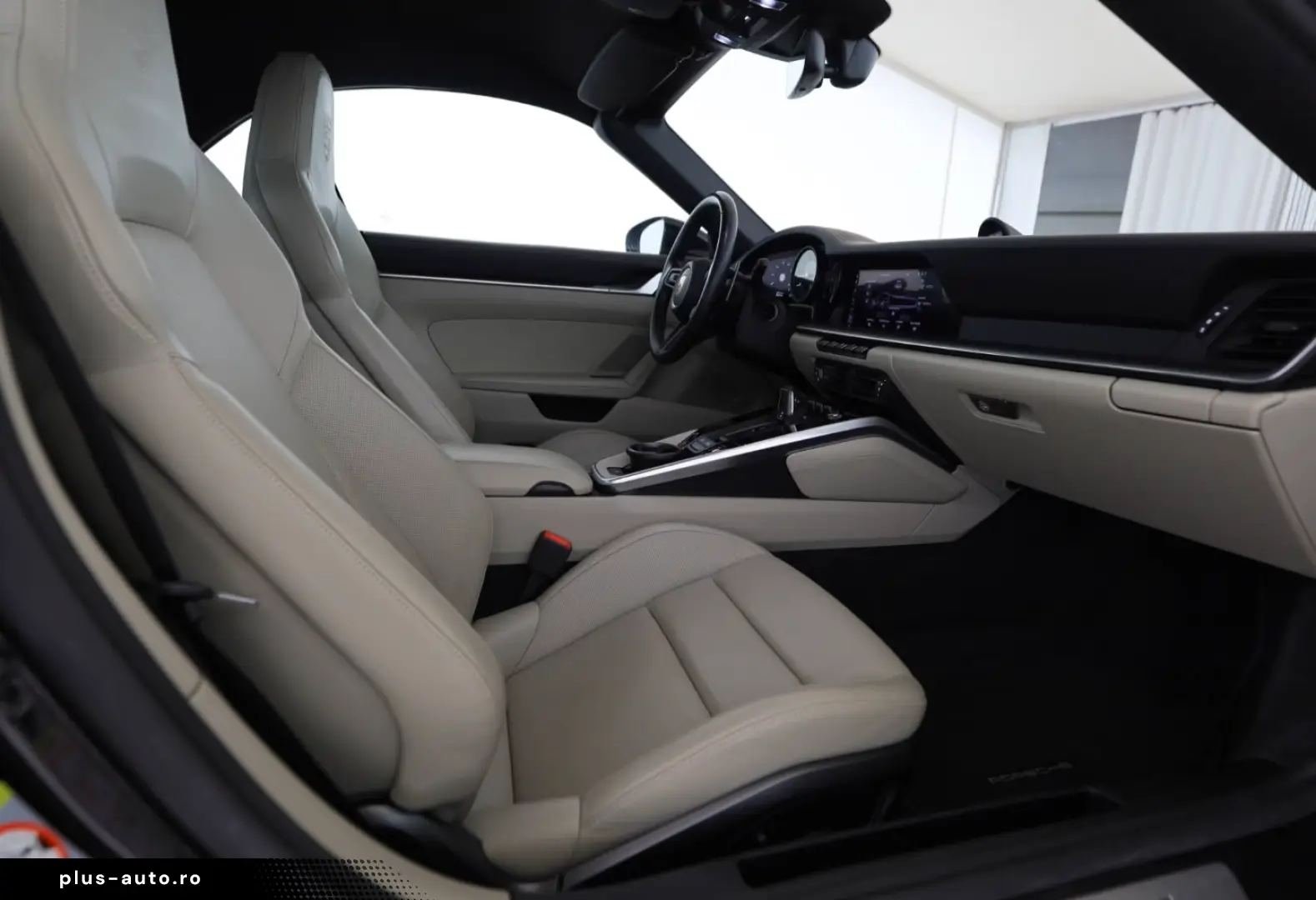 PORSCHE 992 4S Cab.  BOSE  Lift  PDCC  Hinterachslenk. u