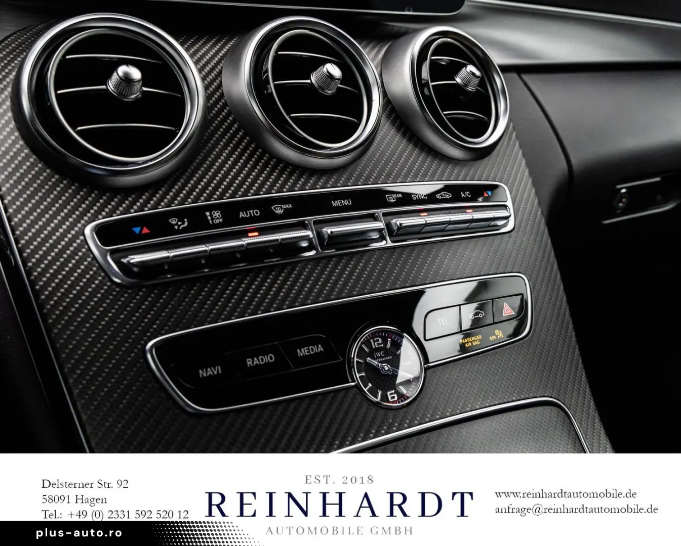 MERCEDES-BENZ C63s AMG COUPE FINAL EDITION CARBON PANO