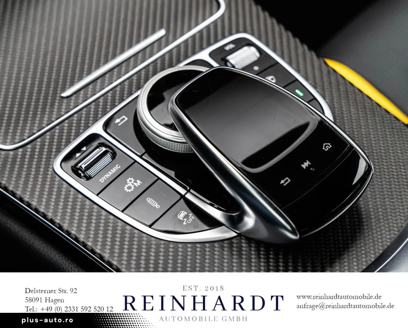 MERCEDES-BENZ C63s AMG COUPE FINAL EDITION CARBON PANO
