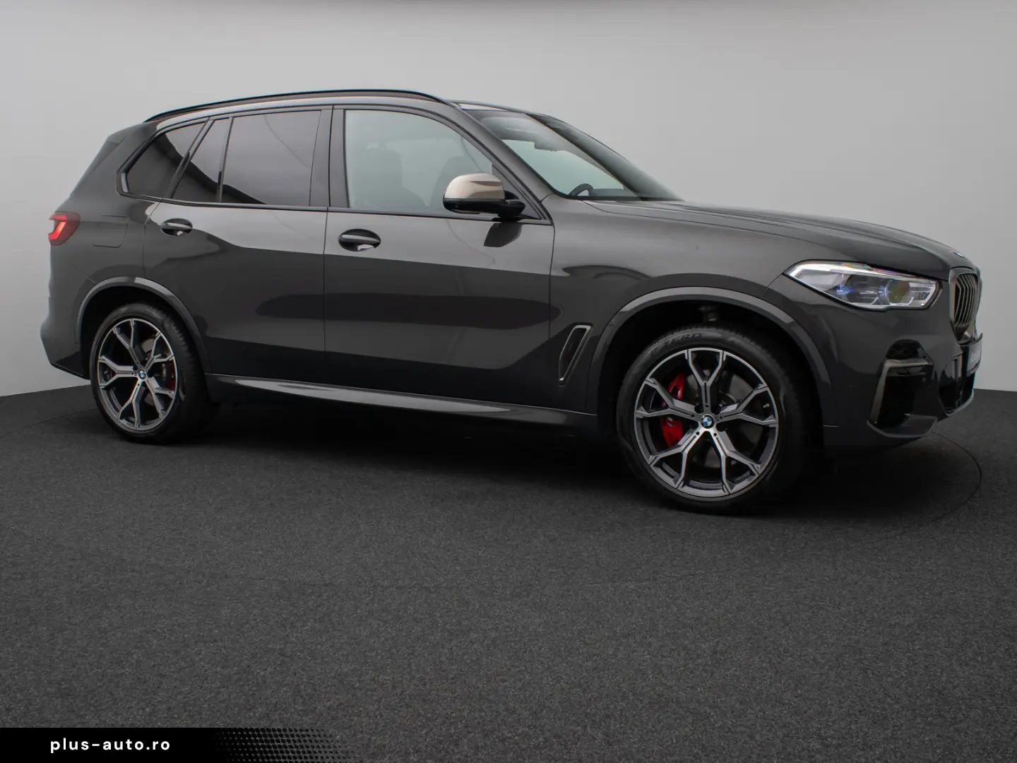BMW X5 M50i Panorama 360 Laser HUD DAB B&W Massage