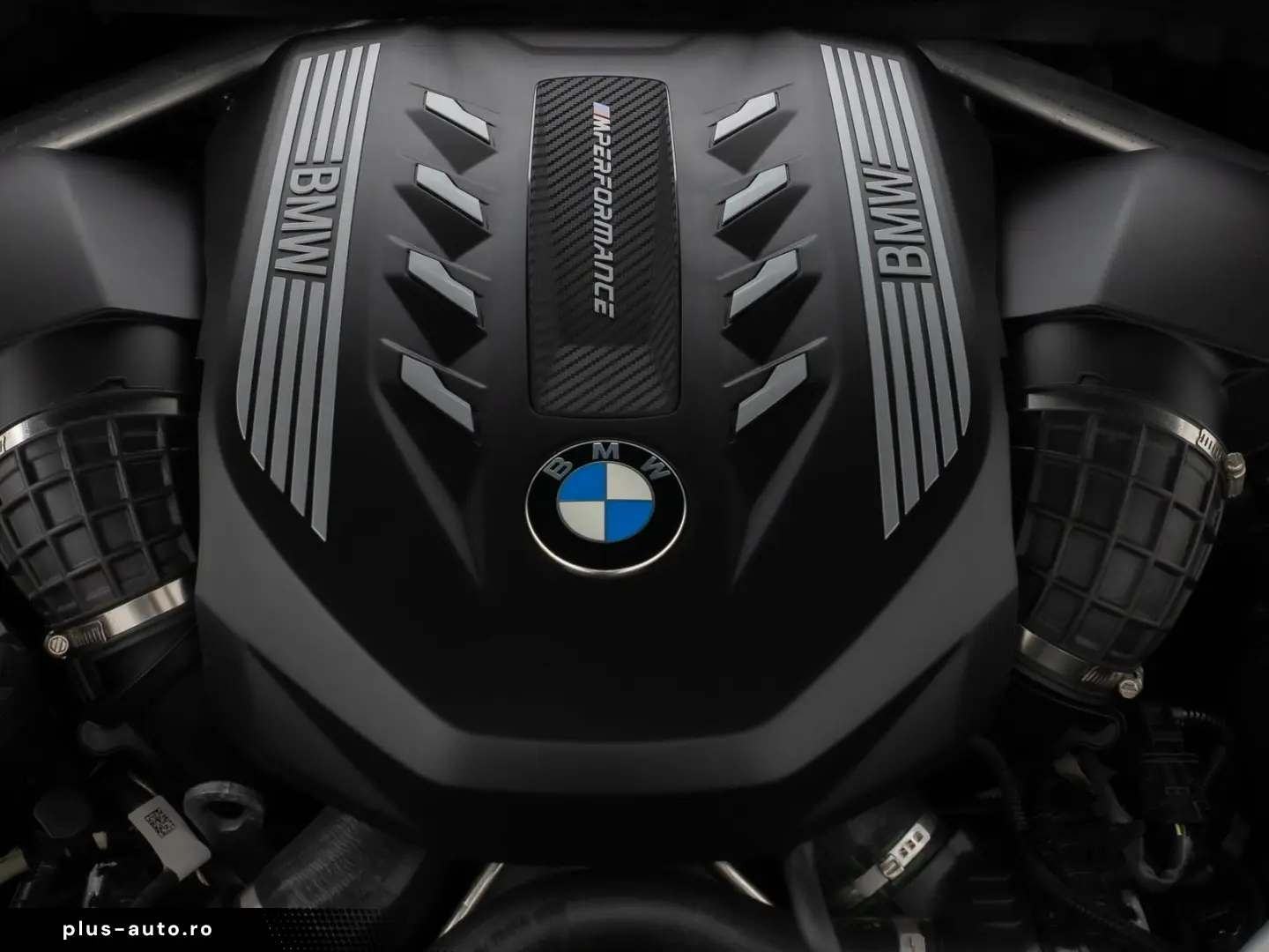 BMW X5 M50i Panorama 360 Laser HUD DAB B&W Massage