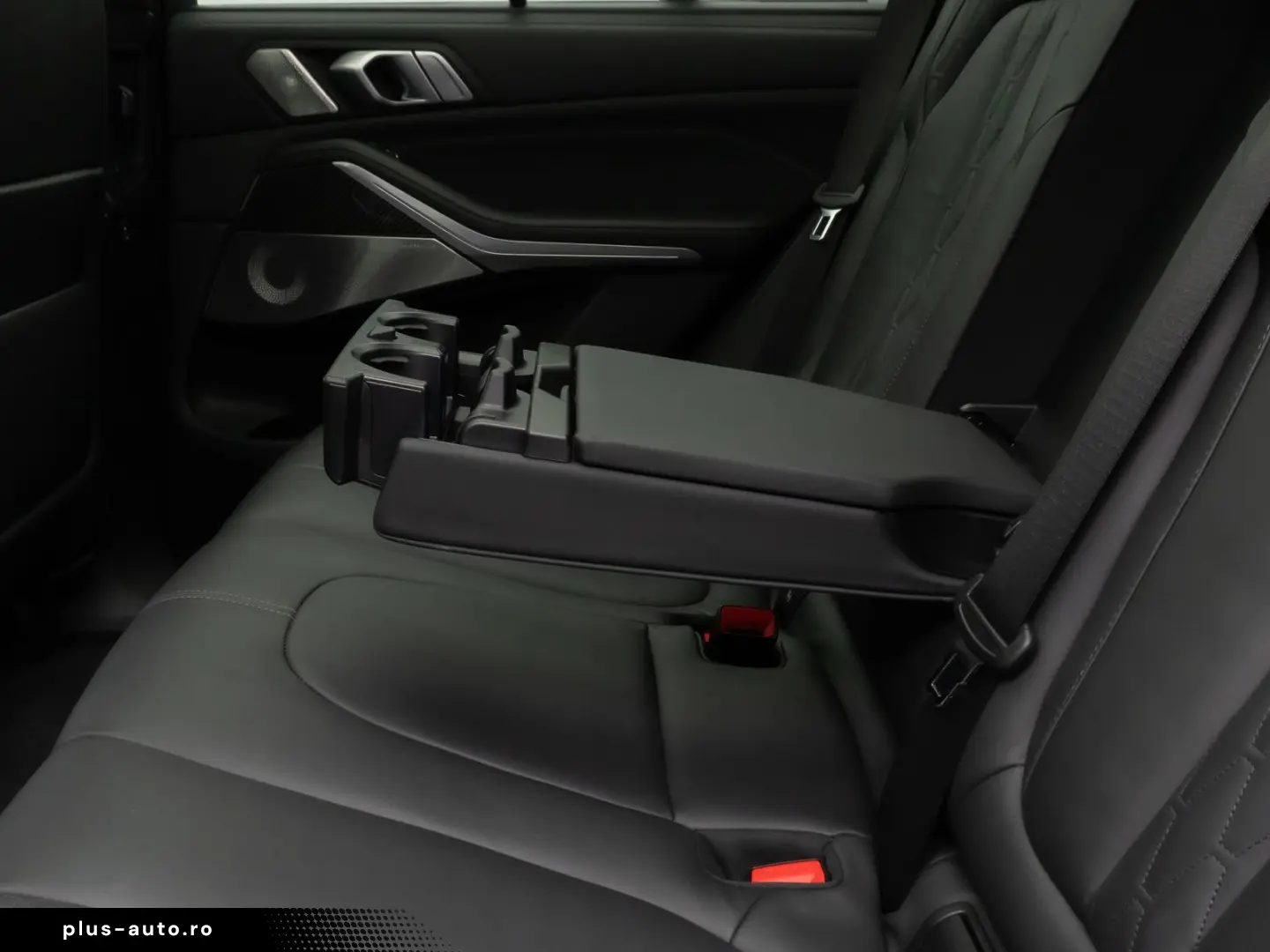 BMW X5 M50i Panorama 360 Laser HUD DAB B&W Massage