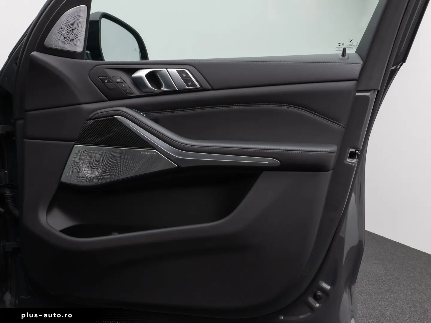 BMW X5 M50i Panorama 360 Laser HUD DAB B&W Massage