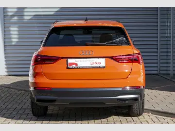 AUDI Q3 SUV TFSI S tronic adv.' LED Komfortp.NaviPlus