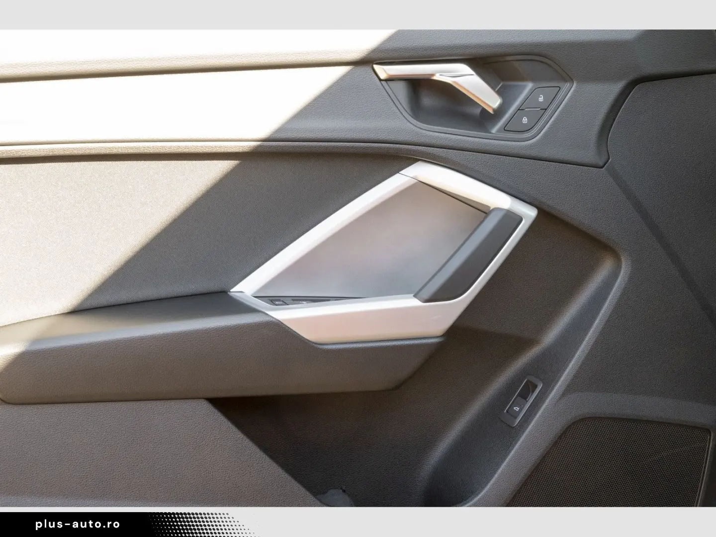 AUDI Q3 SUV TFSI S tronic adv.' LED Komfortp.NaviPlus