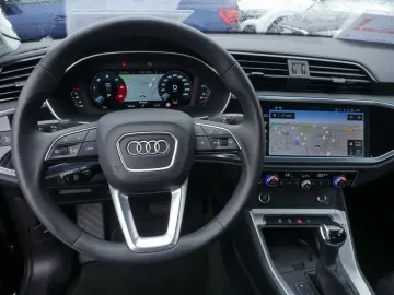 AUDI Q3 35 TDI advanced ACC AHK LED Navi RüKa Sitzh.