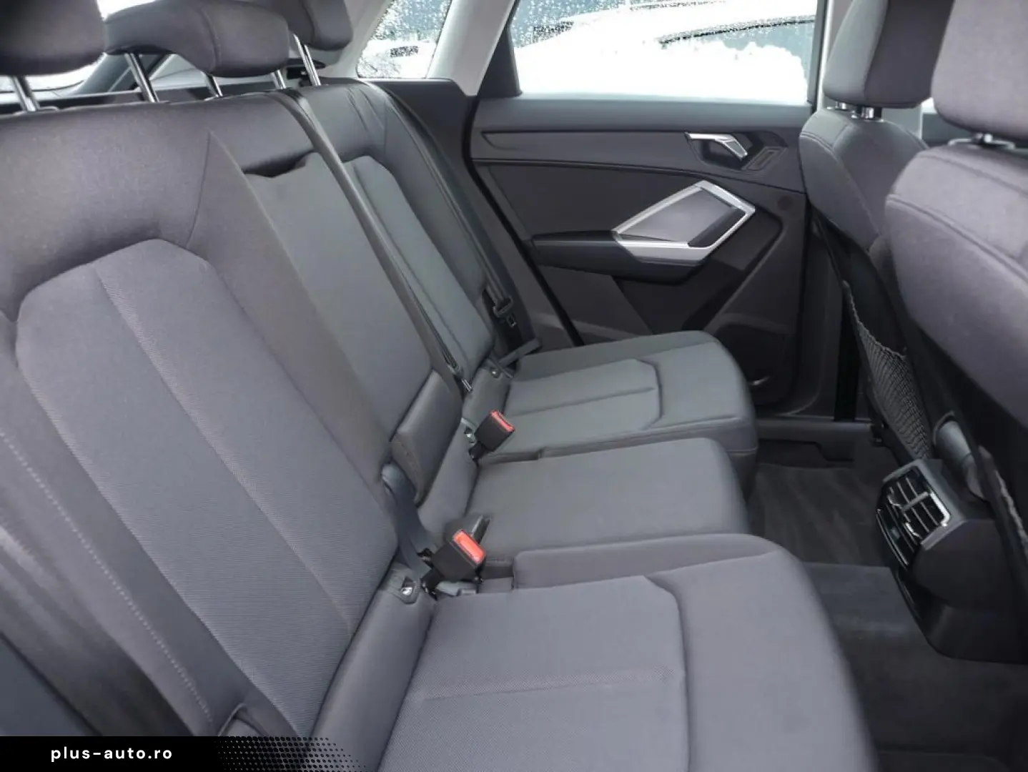 AUDI Q3 35 TDI advanced ACC AHK LED Navi RüKa Sitzh.