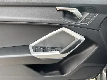 AUDI Q3 35 TDI LED ACC PDC Virtual Navi  SHZ 17
