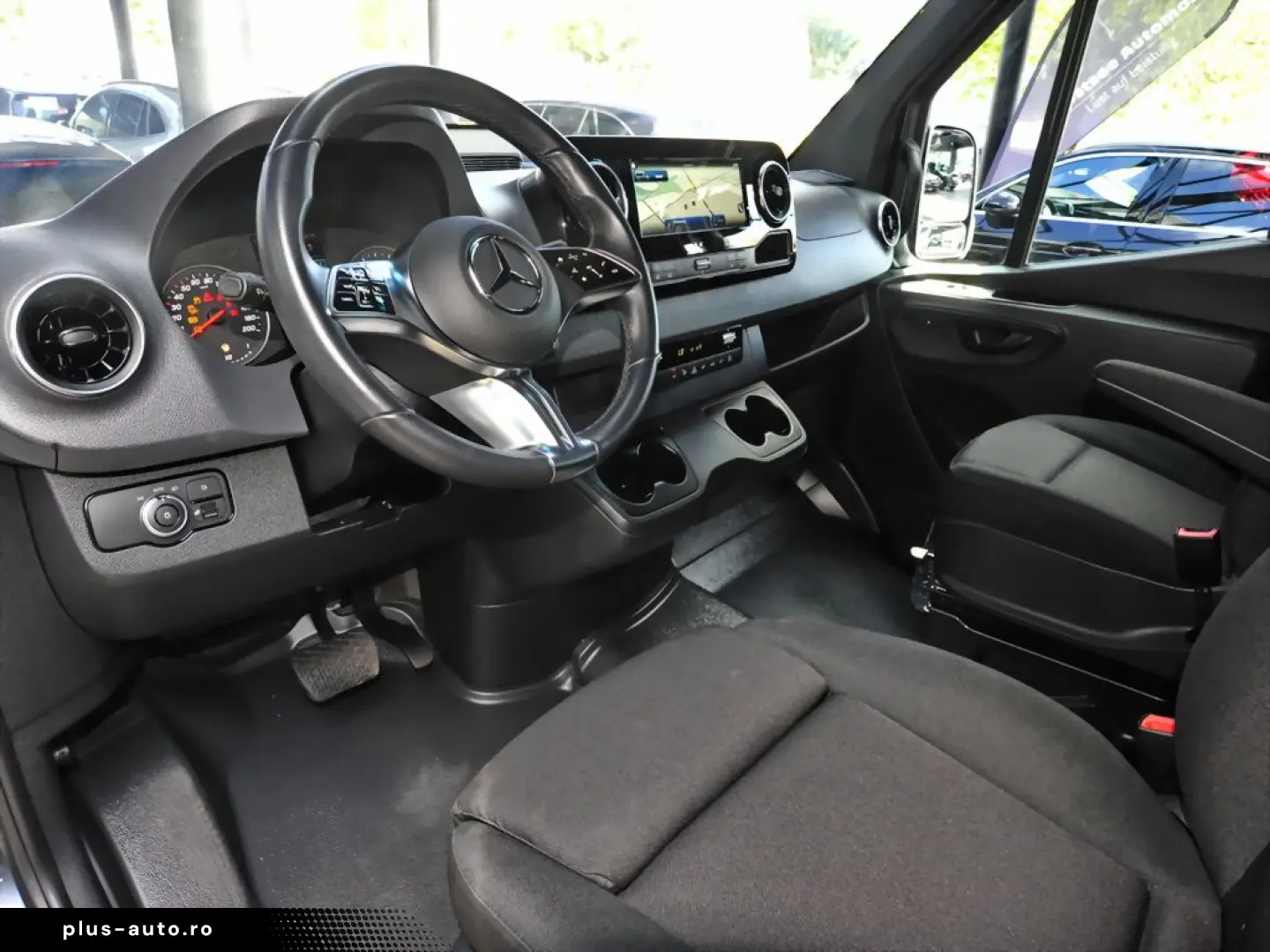MERCEDES-BENZ SPRINTER 317 TOURER SELECT AHK 2 8T DACHKLIMA