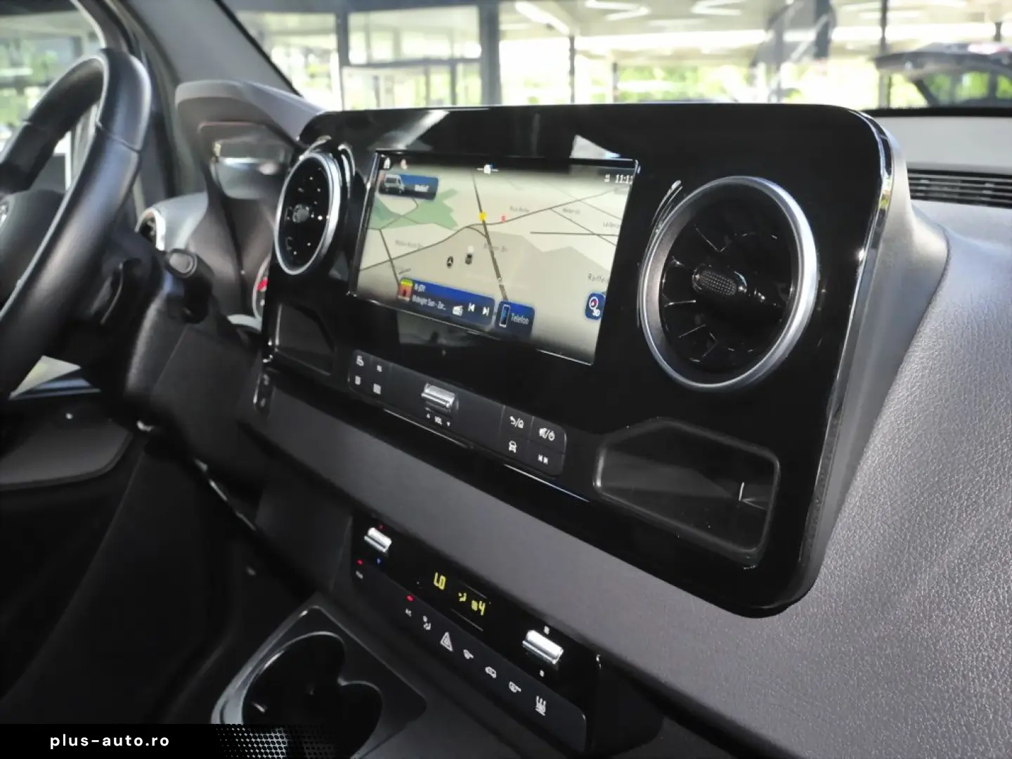 MERCEDES-BENZ SPRINTER 317 TOURER SELECT AHK 2 8T DACHKLIMA