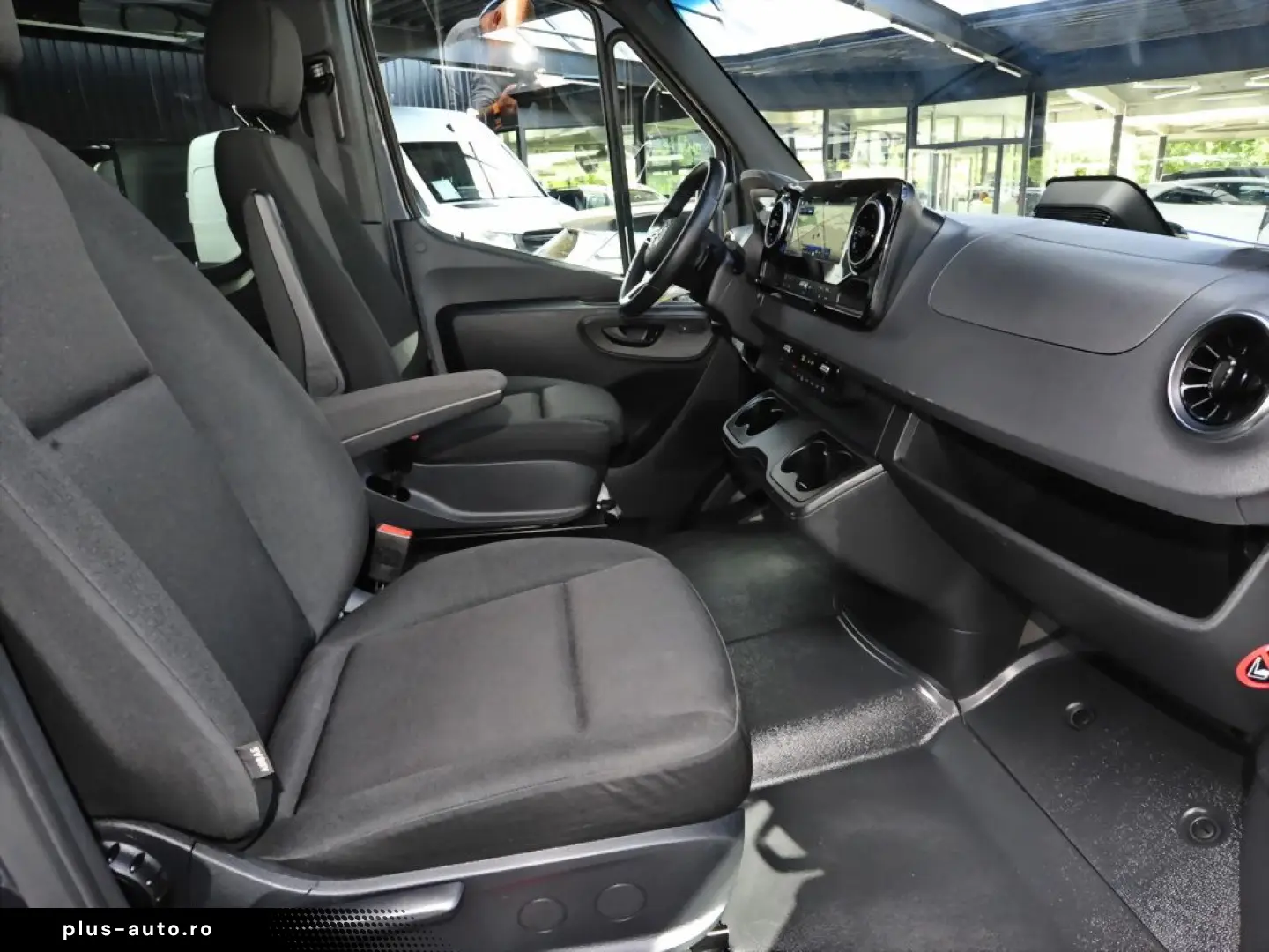 MERCEDES-BENZ SPRINTER 317 TOURER SELECT AHK 2 8T DACHKLIMA