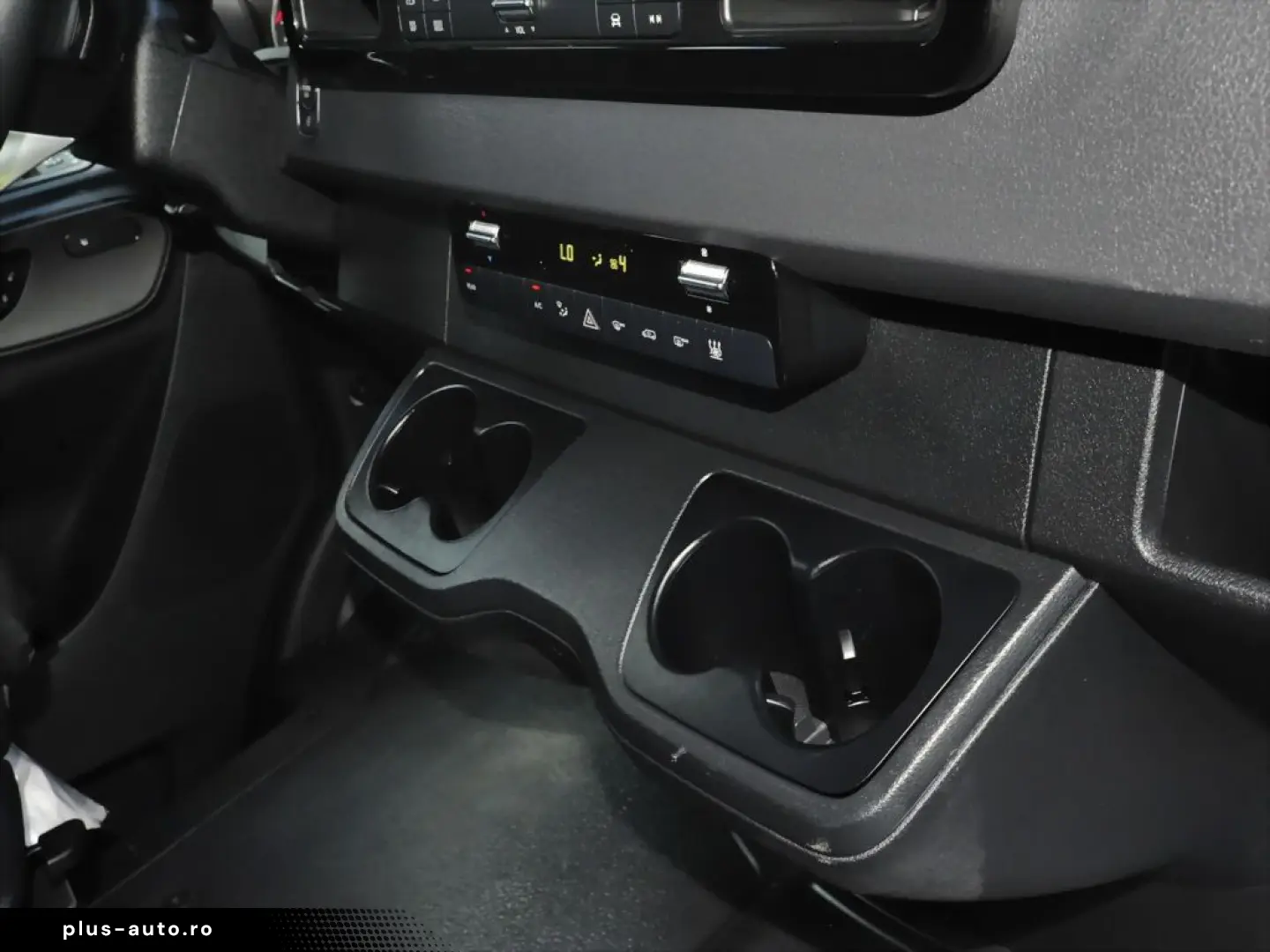 MERCEDES-BENZ SPRINTER 317 TOURER SELECT AHK 2 8T DACHKLIMA