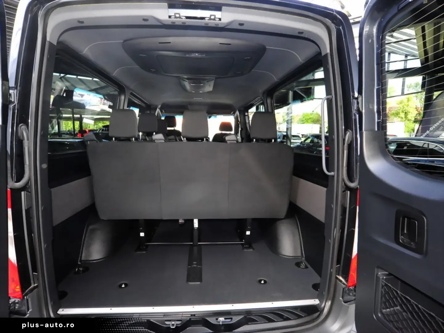 MERCEDES-BENZ SPRINTER 317 TOURER SELECT AHK 2 8T DACHKLIMA