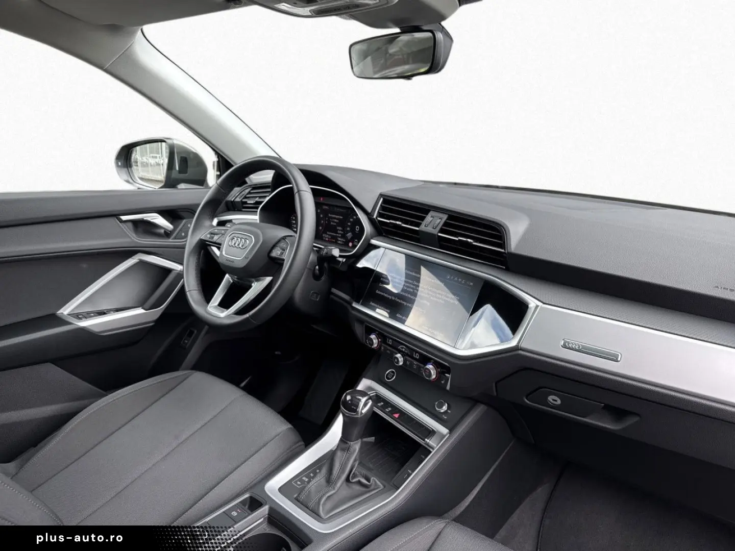 AUDI Q3 35 TFSI S line S-tronic Pano LED SHZ KomfKey