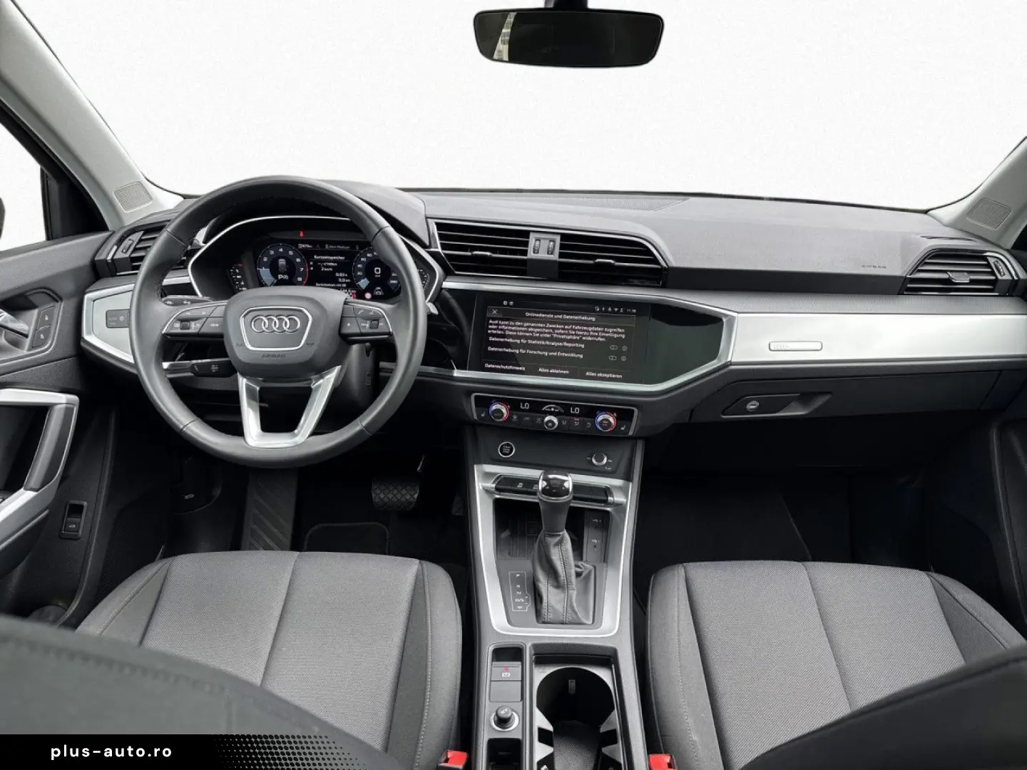 AUDI Q3 35 TFSI S line S-tronic Pano LED SHZ KomfKey