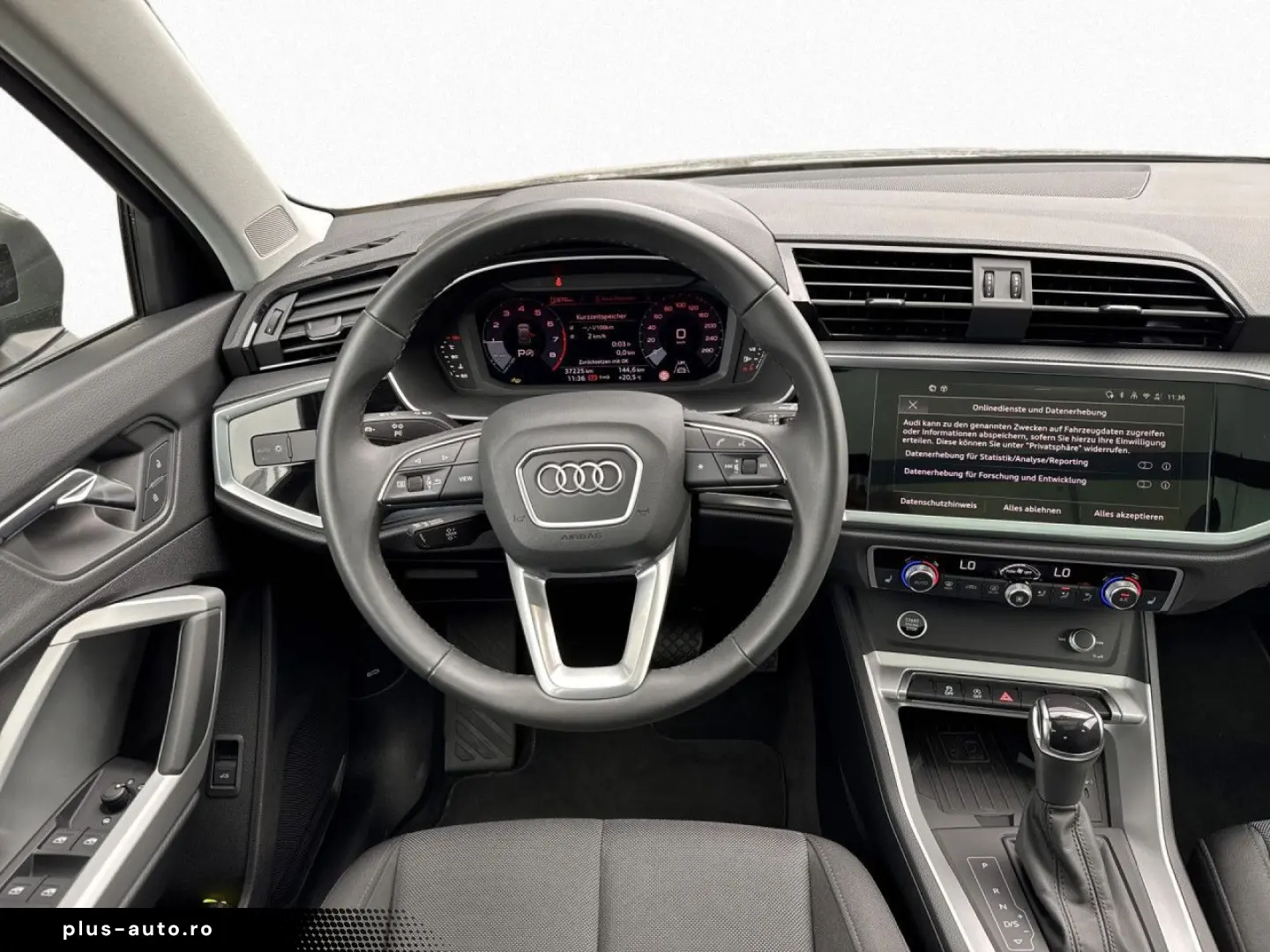 AUDI Q3 35 TFSI S line S-tronic Pano LED SHZ KomfKey
