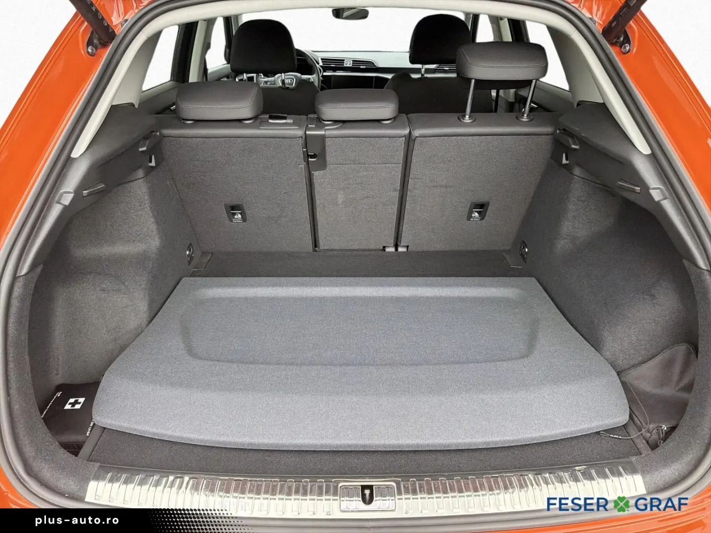AUDI Q3 advanced 35 TFSI S tr. AHK LED ACC NAVI