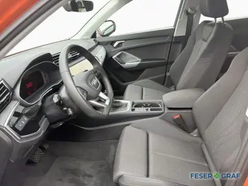 AUDI Q3 advanced 35 TFSI S tr. AHK LED ACC NAVI
