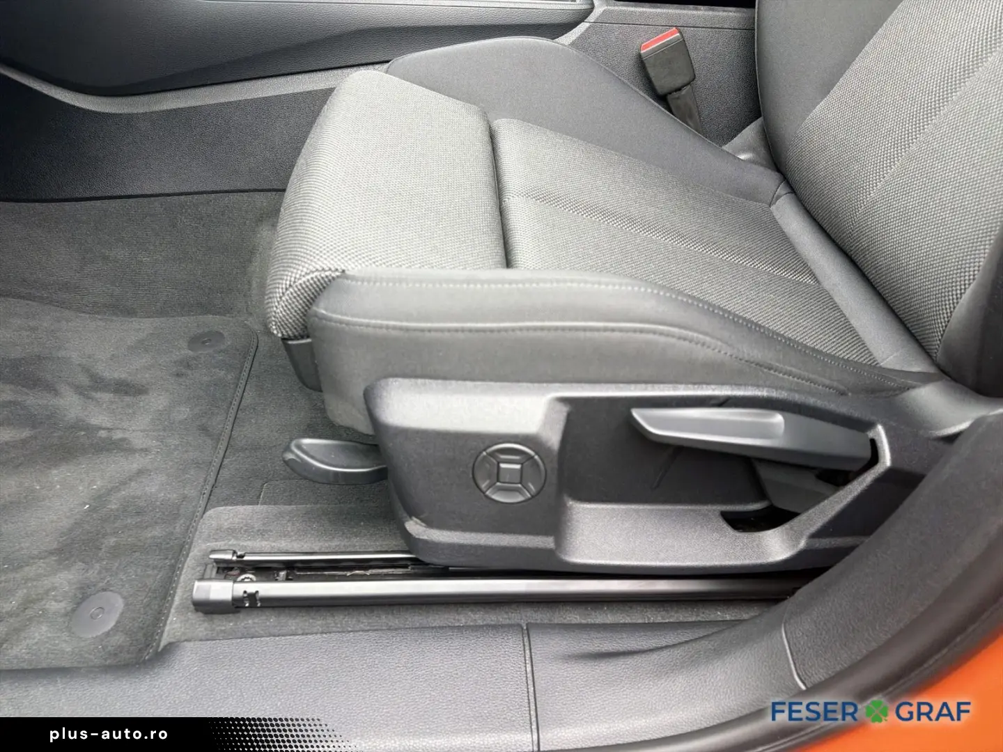 AUDI Q3 advanced 35 TFSI S tr. AHK LED ACC NAVI