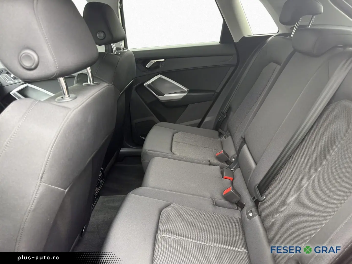 AUDI Q3 advanced 35 TFSI S tr. AHK LED ACC NAVI