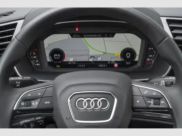 AUDI Q3 35TFSI S line ACC AHK Navi  Kam 19Zoll