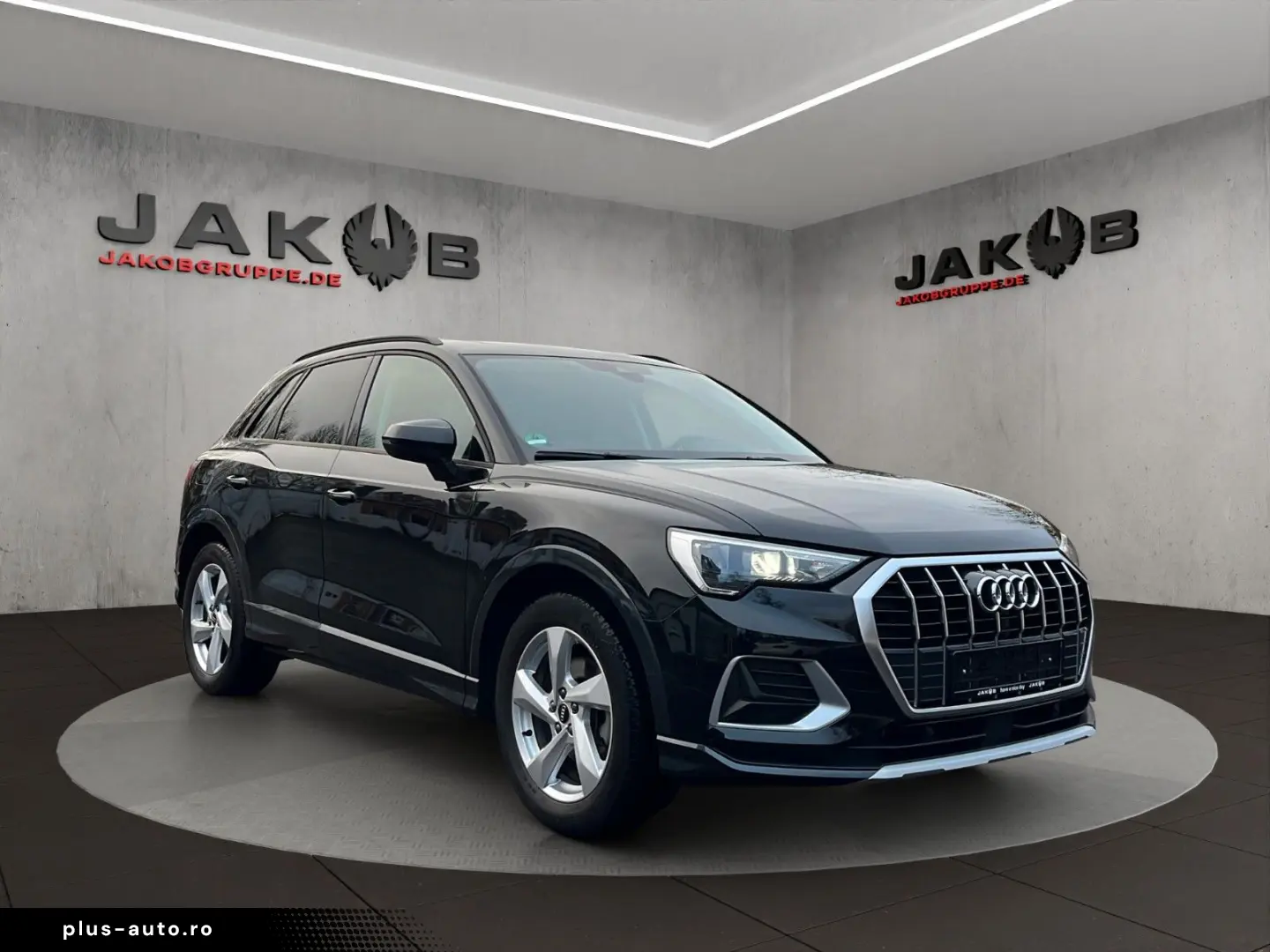 AUDI Q3 35 TFSI advanced 1 HAND LED Pano Ambiente