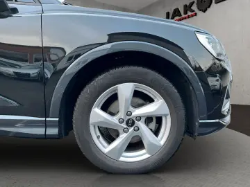 AUDI Q3 35 TFSI advanced 1 HAND LED Pano Ambiente