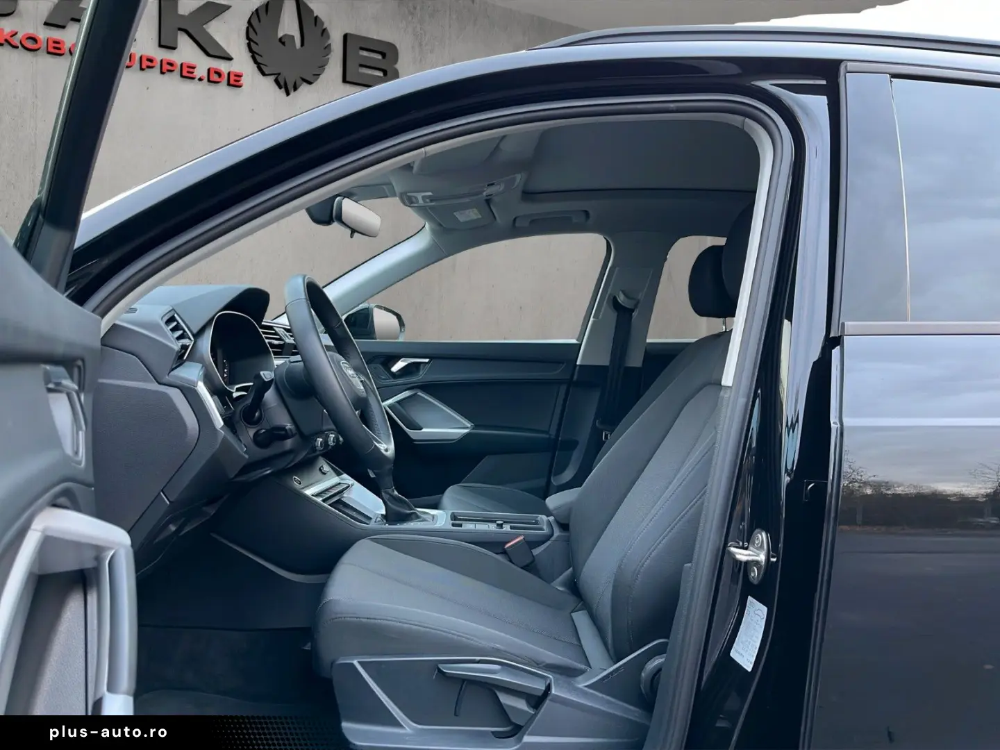 AUDI Q3 35 TFSI advanced 1 HAND LED Pano Ambiente