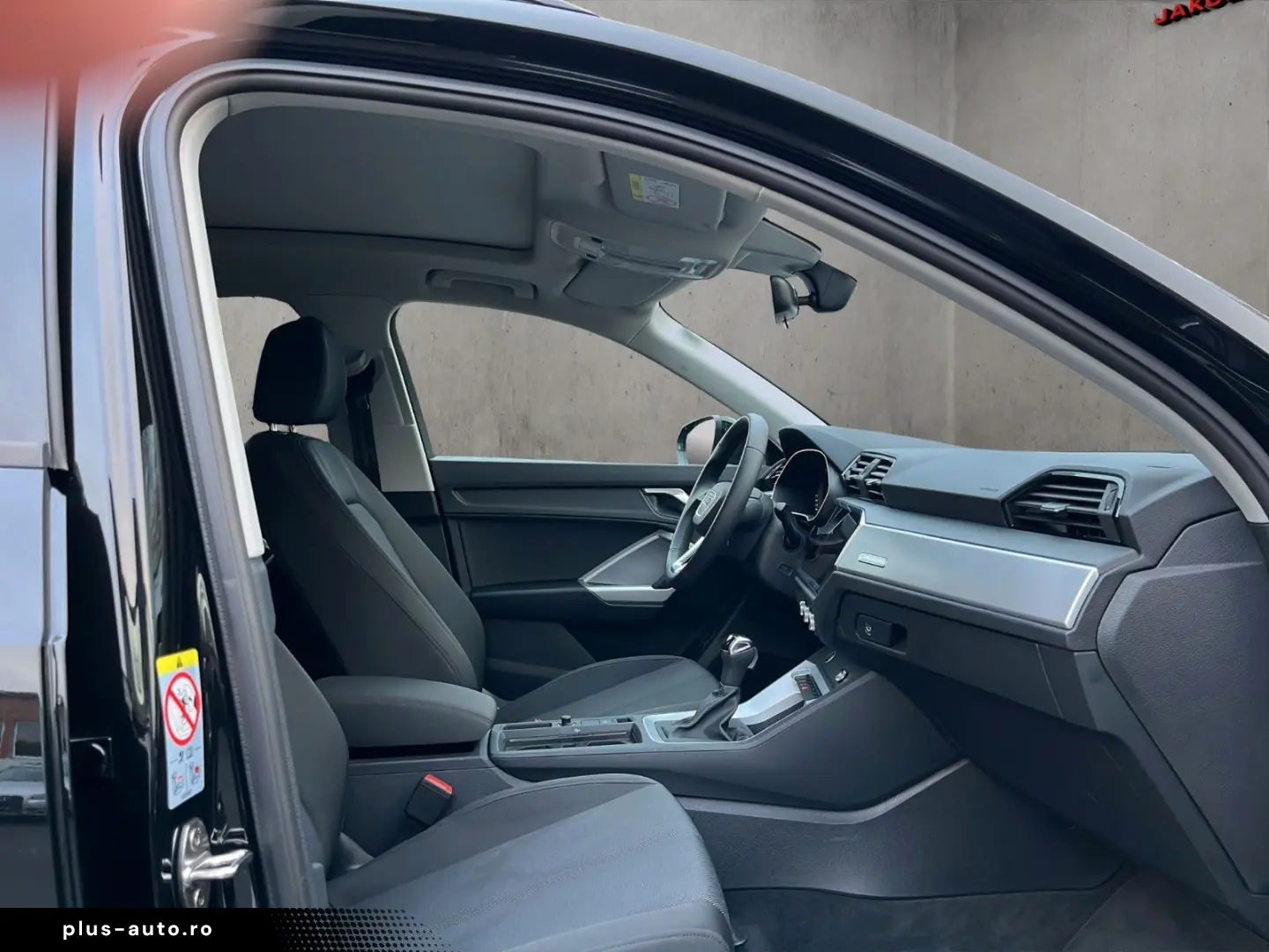 AUDI Q3 35 TFSI advanced 1 HAND LED Pano Ambiente