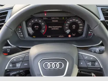 AUDI Q3 Sportback 35 TFSI S line 'AHK Navi  PDC  35 T
