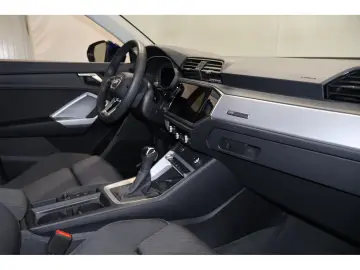 AUDI Q3 35 TDI advanced VC LED PDC