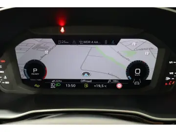 AUDI Q3 35 TDI advanced VC LED PDC