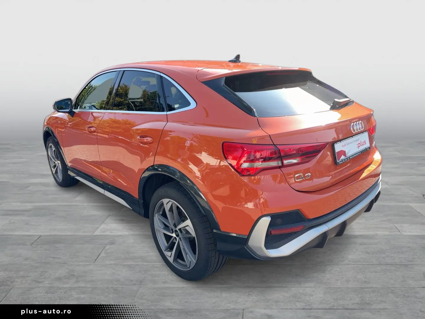 AUDI Q3 Sportback 35TFSI S line ACC AHK Navi  19Zoll