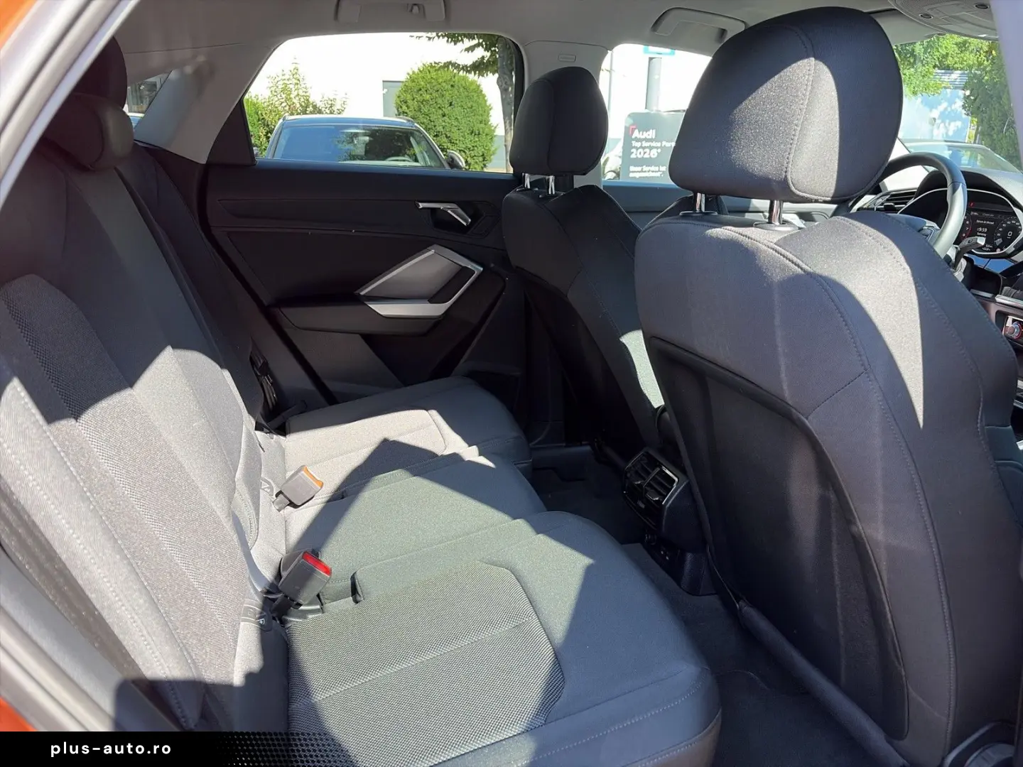 AUDI Q3 Sportback 35TFSI S line ACC AHK Navi  19Zoll