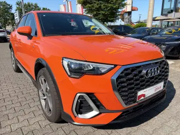 AUDI Q3 Sportback 35TFSI S line ACC AHK Navi  19Zoll