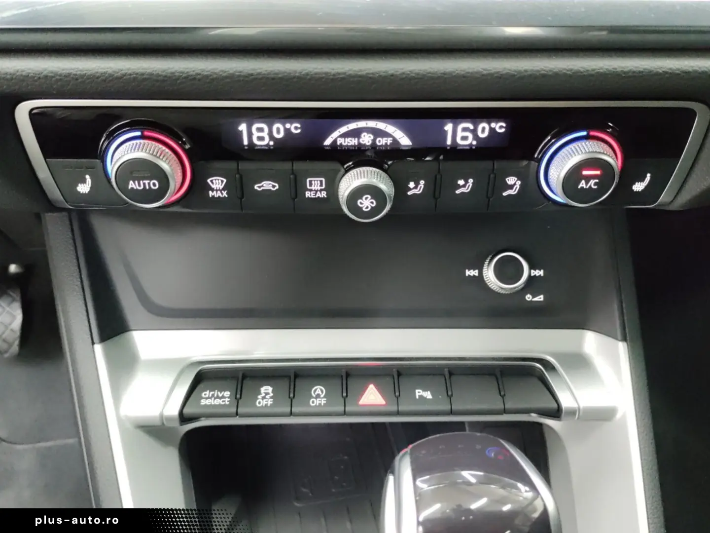 AUDI Q3 Sportback 35 TFSI S LINE LM19 SPORTSITZE AHK